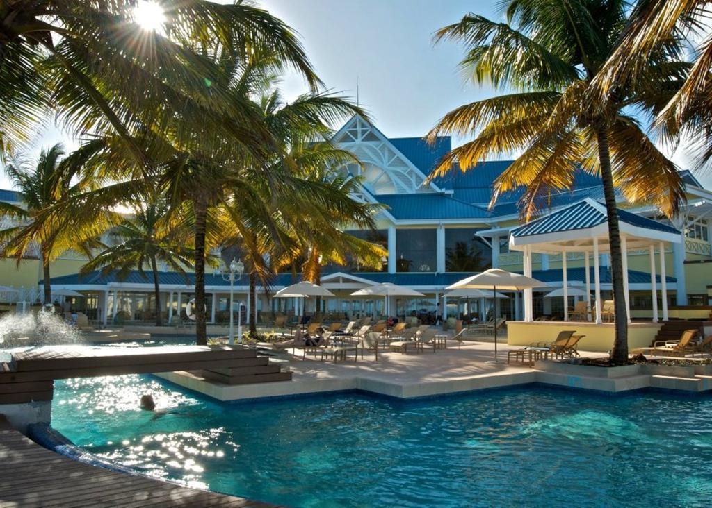 Magdalena Grand Beach & Golf Resort Tobago Esterno foto