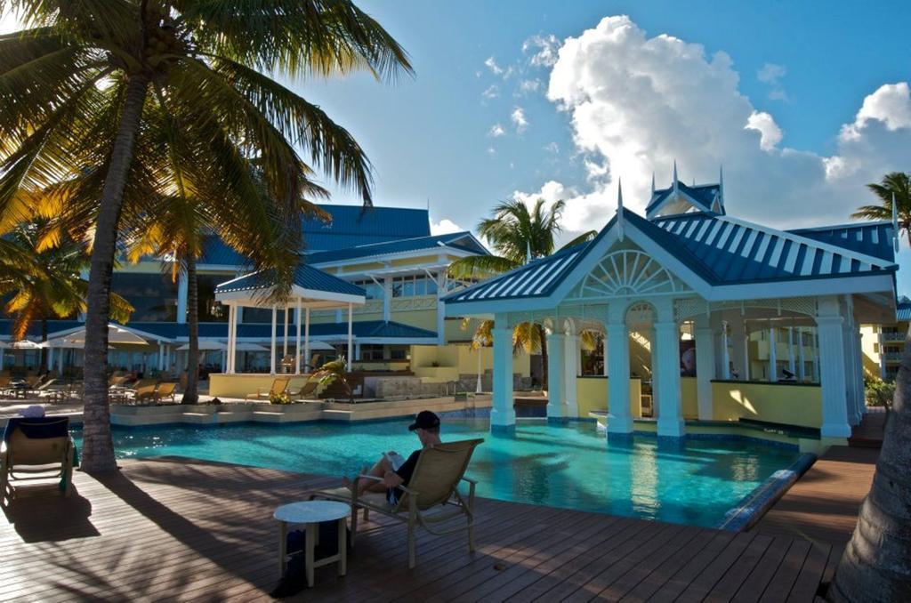 Magdalena Grand Beach & Golf Resort Tobago Esterno foto