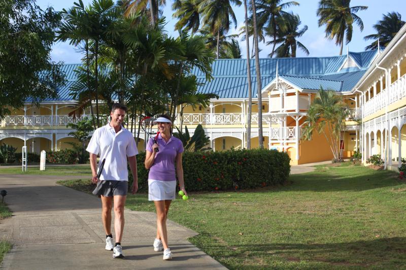 Magdalena Grand Beach & Golf Resort Tobago Esterno foto