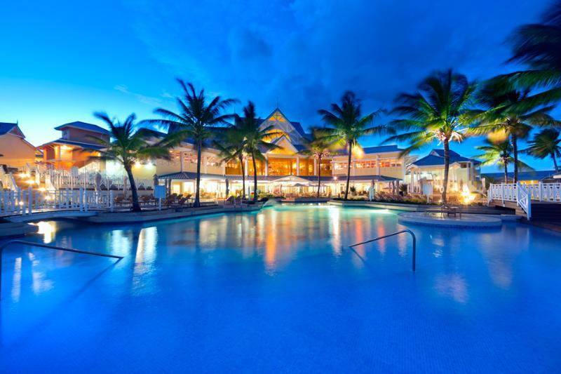 Magdalena Grand Beach & Golf Resort Tobago Esterno foto